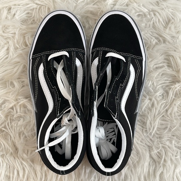 VANS OLD SKOOL 'BOLT BLACK/SILVER GLITTER UNISEX SIDEWALL BLACK' UNISEX MSRP $90 - Picture 7 of 15